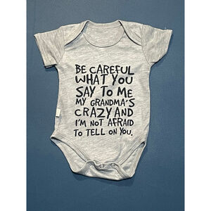 Baby Unbranded Bodysuit 0-3 Months Gray Black Grandma Quote
